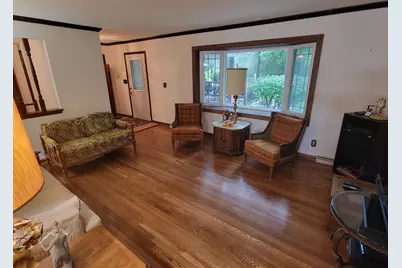 21825  Oakmont Ln, Brookfield, WI 53045 - Photo 5