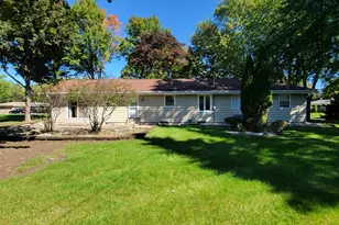 21825 Oakmont Ln, Brookfield, WI 53045 - Photo 25