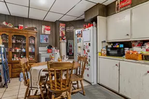 1602 S 10th St, Manitowoc, WI 54220 - Photo 7