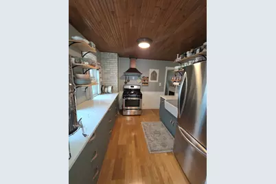 1920 S 97th St, West Allis, WI 53227 - Photo 11