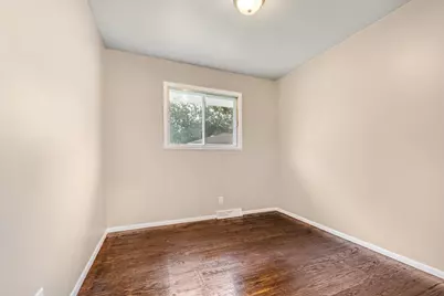 8254 N 106th St, Milwaukee, WI 53224 - Photo 11