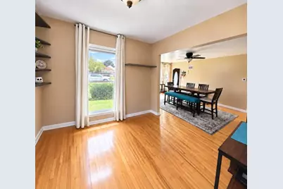 700  Kingston Ave, Racine, WI 53402 - Photo 3