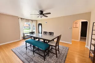 700 Kingston Ave, Racine, WI 53402 - Photo 17