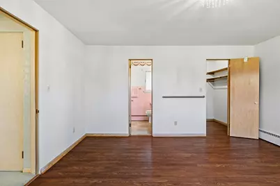 639  Erie Ave, Oostburg, WI 53070 - Photo 13