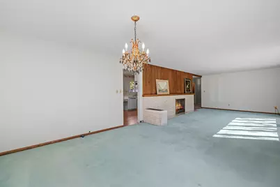 639  Erie Ave, Oostburg, WI 53070 - Photo 7