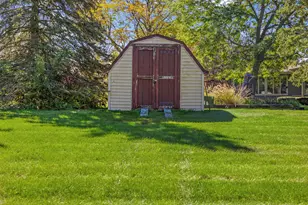 639 Erie Ave, Oostburg, WI 53070 - Photo 35