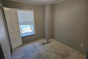 2833 S Wentworth Ave, Milwaukee, WI 53207 - Photo 9