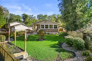 27151 99th St, Salem Lakes, WI 53179 - Photo 13