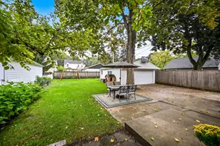 2630 N 89th St, Wauwatosa, WI 53226 - Photo 41