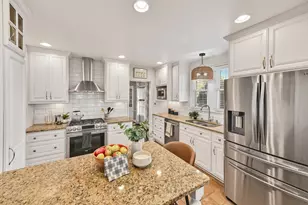 2630 N 89th St, Wauwatosa, WI 53226 - Photo 21