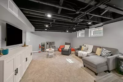 2630 N 89th St, Wauwatosa, WI 53226 - Photo 33