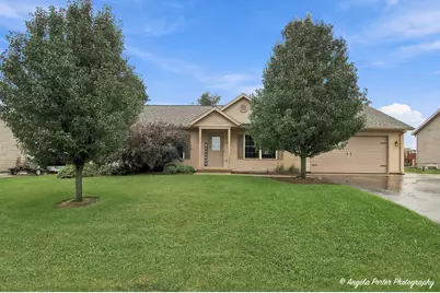 343  Homestead Dr, Twin Lakes, WI 53181 - Photo 1