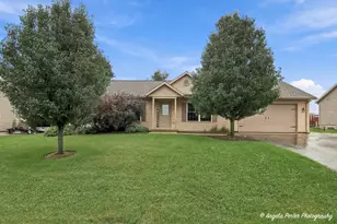 343 Homestead Dr, Twin Lakes, WI 53181 - Photo 1