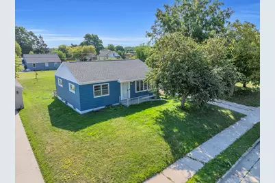 1209 N 28th St, Sheboygan, WI 53081 - Photo 25