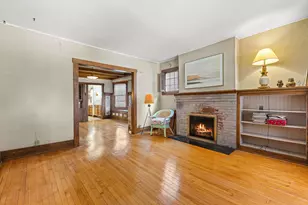 2912 N Maryland Ave, Milwaukee, WI 53211 - Photo 9