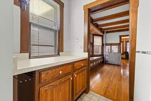 2912 N Maryland Ave, Milwaukee, WI 53211 - Photo 13