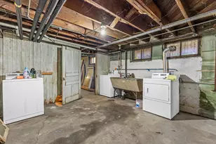 2912 N Maryland Ave, Milwaukee, WI 53211 - Photo 53