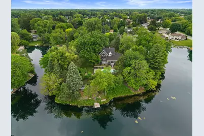 3609  Waterbury Ln, Racine, WI 53403 - Photo 1