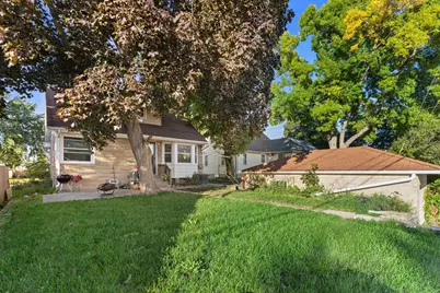 6215 W Arthur Ave, West Allis, WI 53219 - Photo 29