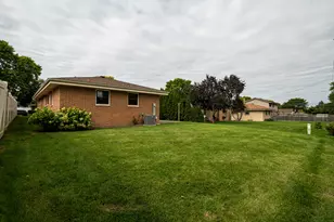 5624 S 24th St, Milwaukee, WI 53221 - Photo 31
