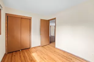 5624 S 24th St, Milwaukee, WI 53221 - Photo 23
