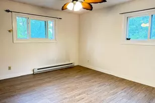 9600 W Beloit Rd, Milwaukee, WI 53227 - Photo 11