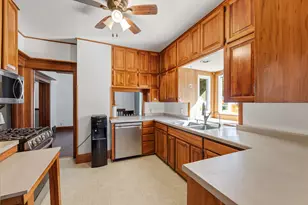 524 Marshall St, Caledonia, MN 55921 - Photo 7
