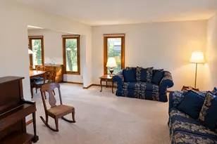 670 Hillcrest Dr, Brookfield, WI 53186 - Photo 11