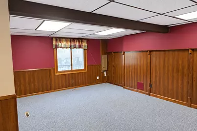 670  Hillcrest Dr, Brookfield, WI 53186 - Photo 23
