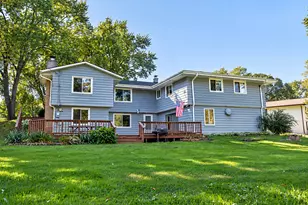 670 Hillcrest Dr, Brookfield, WI 53186 - Photo 7