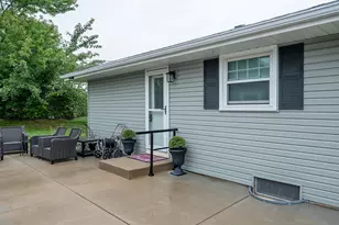 5353 S Elaine Ave, Cudahy, WI 53110 - Photo 25