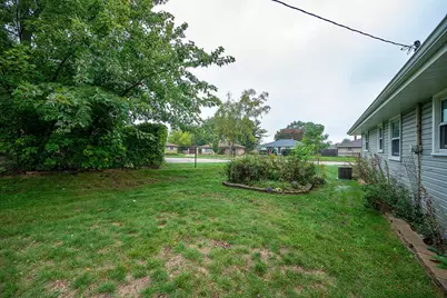 5353 S Elaine Ave, Cudahy, WI 53110 - Photo 31