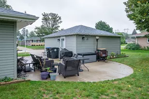 5353 S Elaine Ave, Cudahy, WI 53110 - Photo 29