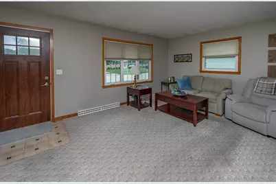 5353 S Elaine Ave, Cudahy, WI 53110 - Photo 7