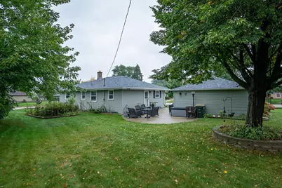 5353 S Elaine Ave, Cudahy, WI 53110 - Photo 27
