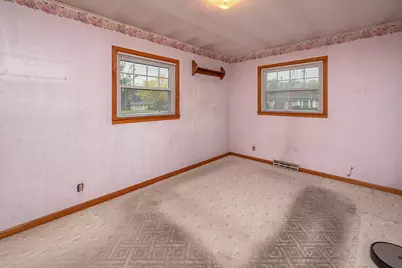 5353 S Elaine Ave, Cudahy, WI 53110 - Photo 17