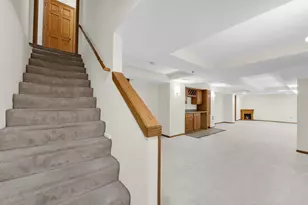 1527 Summerset Dr, Racine, WI 53406 - Photo 39
