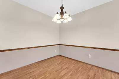 1527  Summerset Dr #91, Racine, WI 53406 - Photo 11