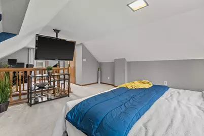 2526 S 70th St, Milwaukee, WI 53219 - Photo 17