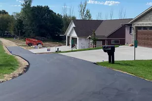 N9033 Parcher Ct, Holland, WI 54636 - Photo 23