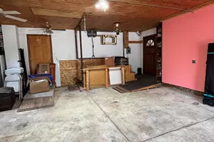 8235 Old Spring St, Racine, WI 53406 - Photo 25