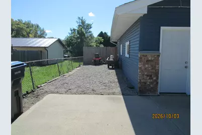 8235  Old Spring St, Racine, WI 53406 - Photo 7