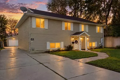 1023  44th St, Kenosha, WI 53140 - Photo 3