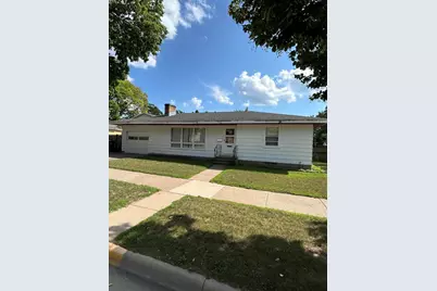 920  Zeisler St, La Crosse, WI 54601 - Photo 3