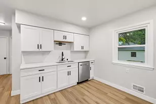 3850 S 53rd St, Milwaukee, WI 53220 - Photo 5