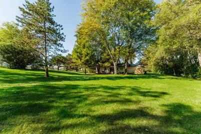 5110 S Woodridge Ln, New Berlin, WI 53146 - Photo 35