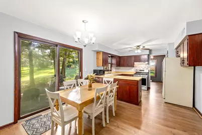 5110 S Woodridge Ln, New Berlin, WI 53146 - Photo 23