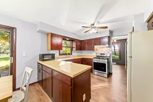5110 S Woodridge Ln, New Berlin, WI 53146 - Photo 19