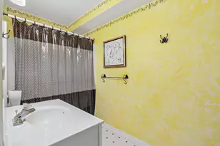 8349 S River Terrace Dr, Franklin, WI 53132 - Photo 37