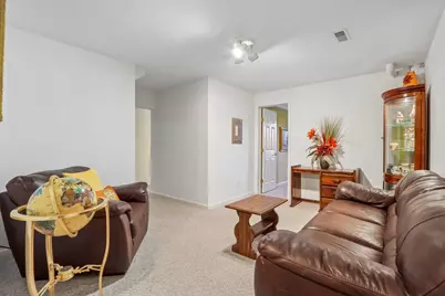 8349 S River Terrace Dr, Franklin, WI 53132 - Photo 33